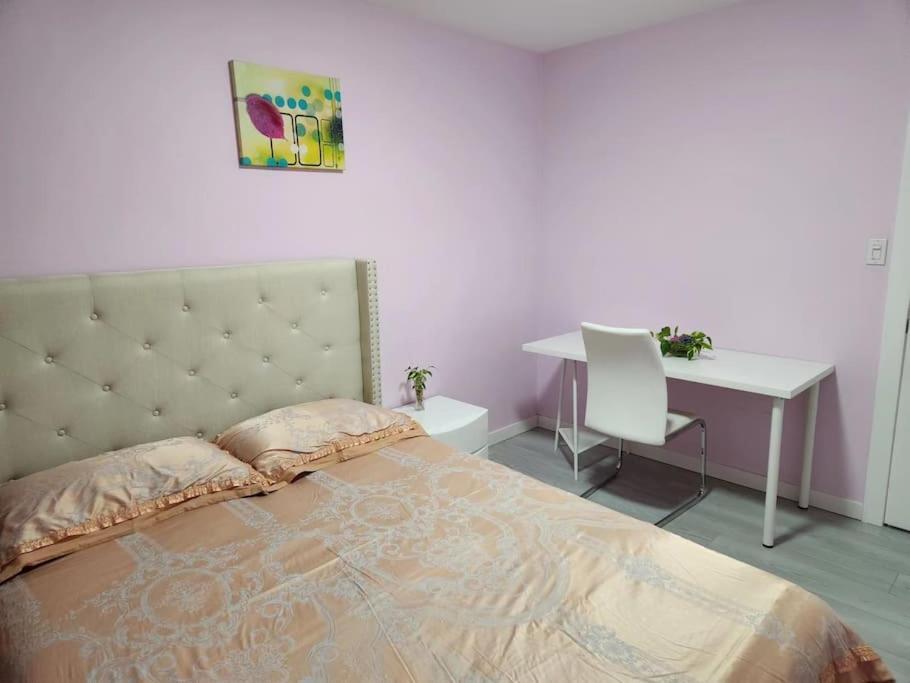 Private Single Room In A House 리치먼드 외부 사진