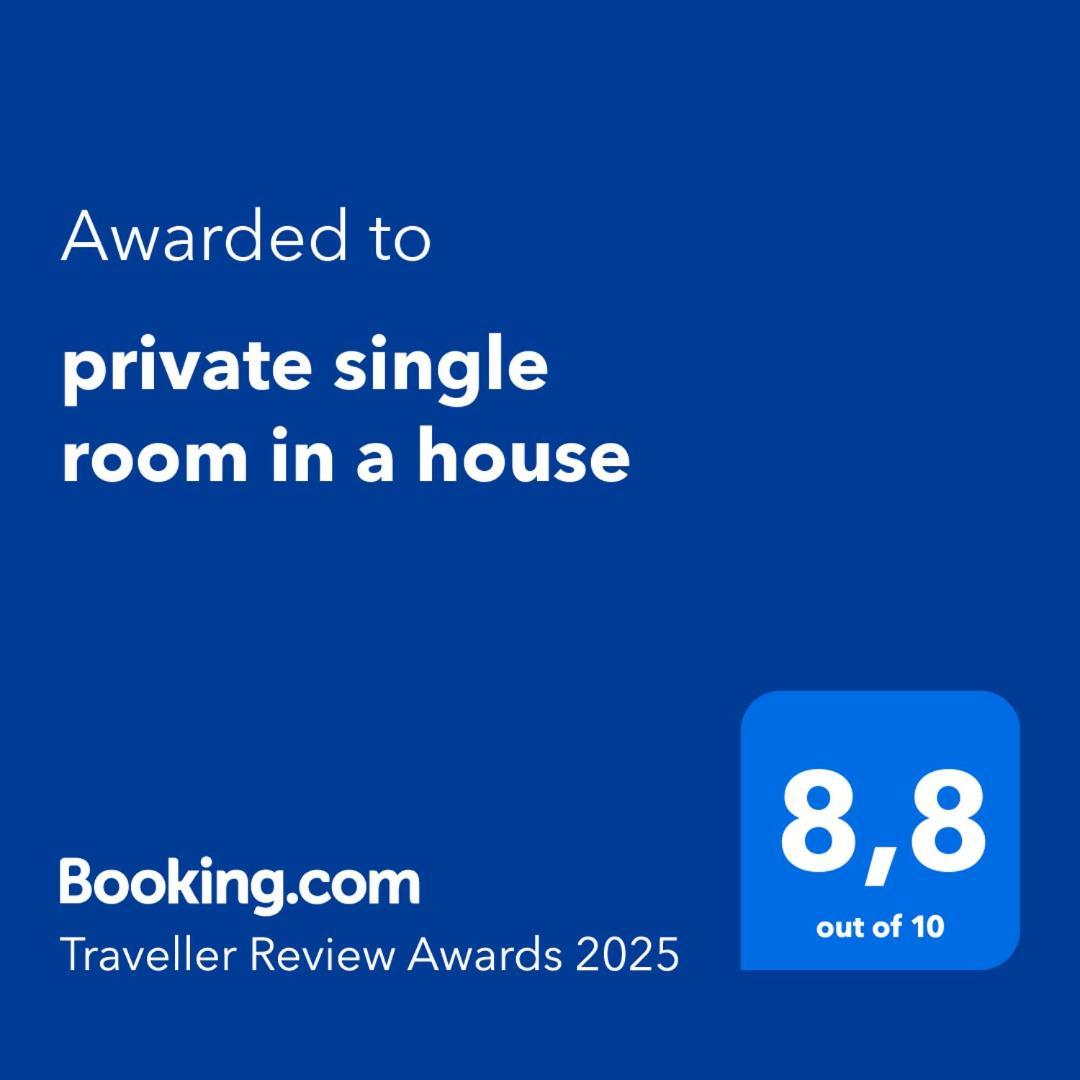 Private Single Room In A House 리치먼드 외부 사진